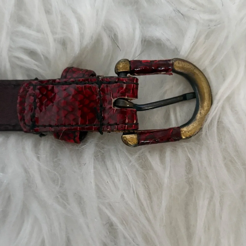 Etienne Aigner Vintage Womens Red Snakeskin Embossed Leather Skinny‎ Belt 26